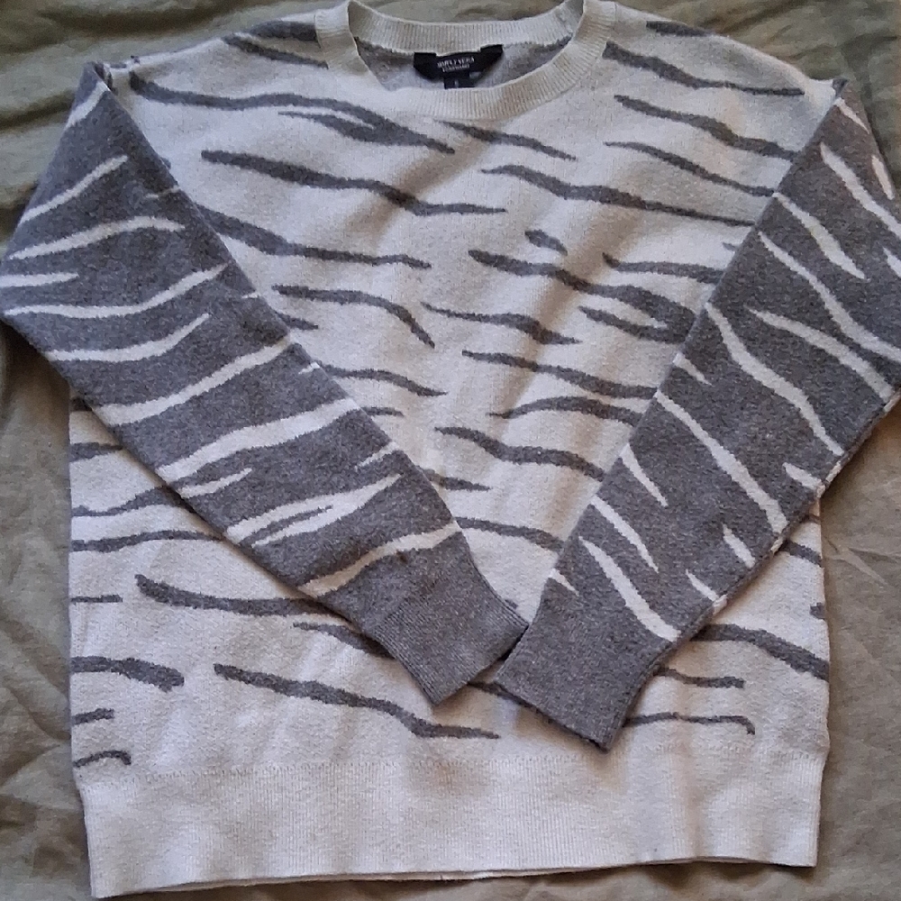 Simply Vera Vera Wang Gray & White Zebra-Print Crewneck Sweater